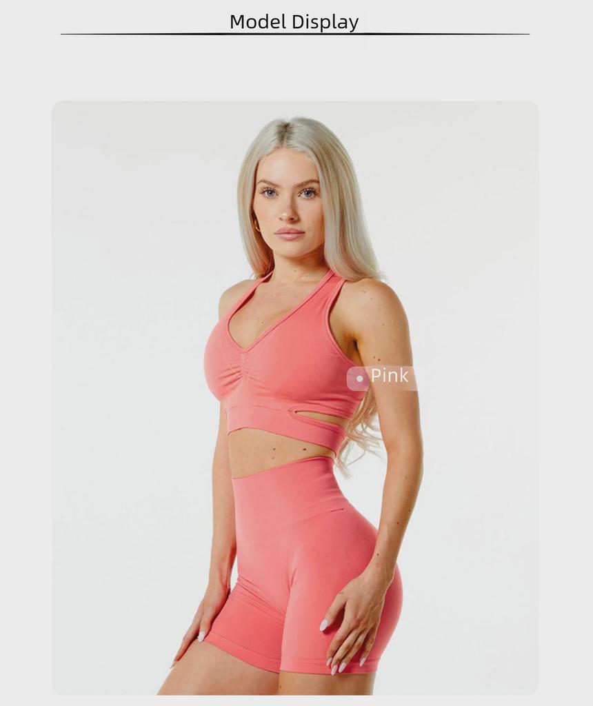 Бесшовный комплект для европейской и американской йоги: Красивый бюстгальтер на спине и шорты с высокой талией