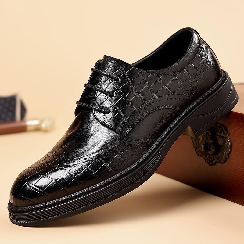 2026 Brand Business Casual Leather Shoes Oxfords Shoes for Men Brown Black Business Lace-up Office Brogue Pointed Dress Shoes