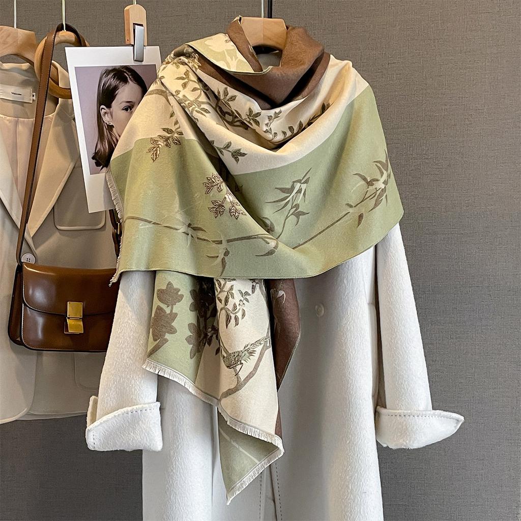 Autumn Winter Thick Warm Shawl Color Matching Cashmere Scarf Luxury Fashion Retro Designer Scarves Bufanda Poncho Echarpe Stoles