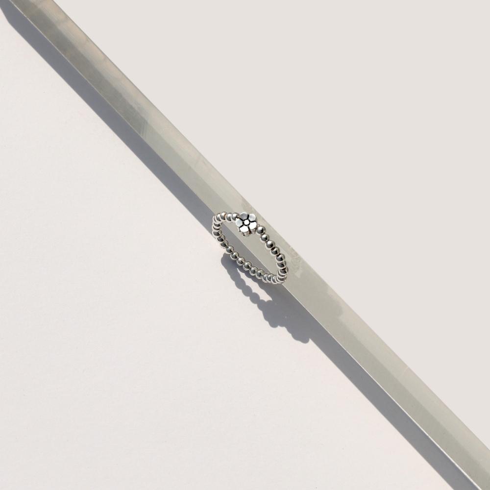 Серебряное кольцо Bonbeau Mini Motif с шариком, 2 мм