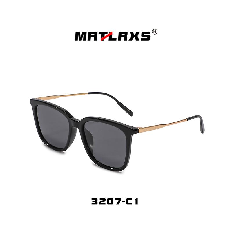 New TR90Polarized sunglasses are fashionable and trendy for men and women, popular with internet celebrities, and the large frame makes the face