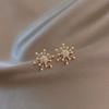 Snowflake Pearl Earrings for Women's Temperament Small Earrings Ear Needle Earrings