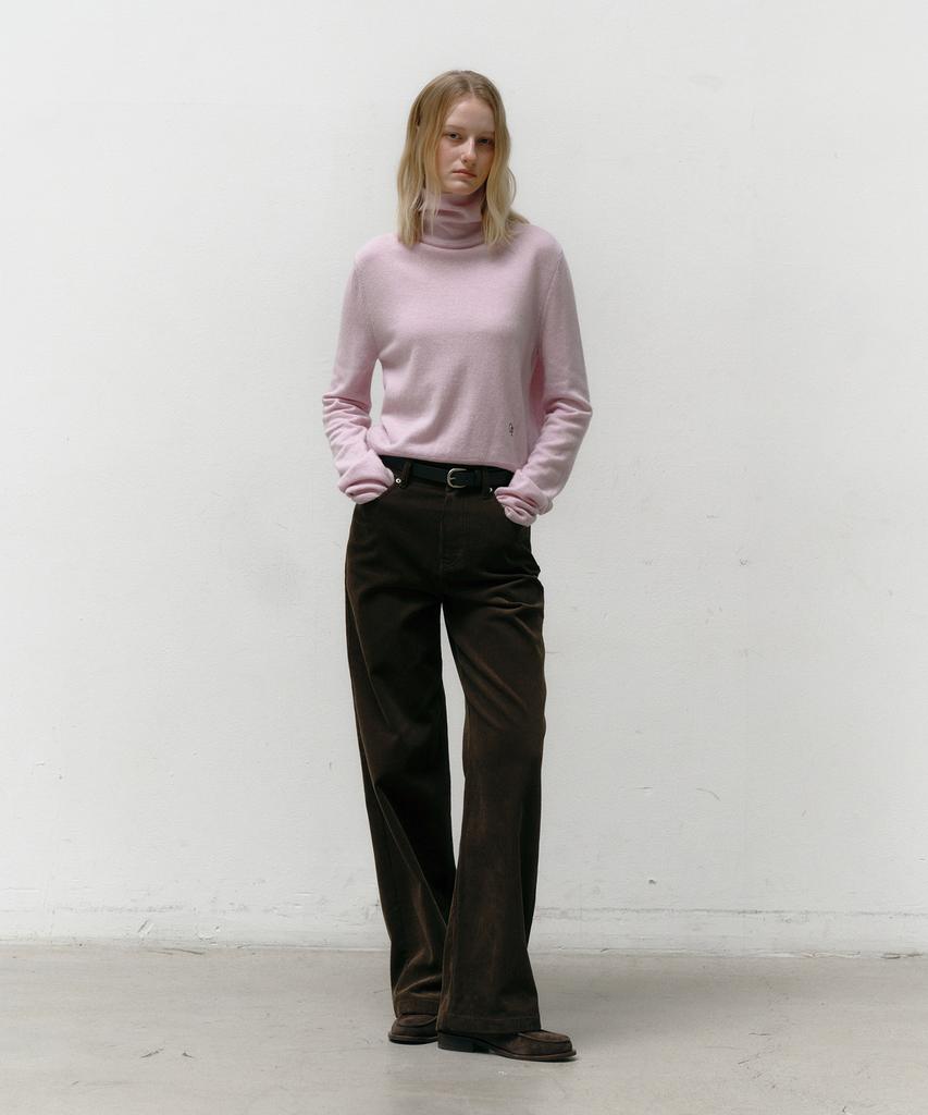 OSTKAKA Essential Cashmere Wool Turtleneck Pullover Lavender