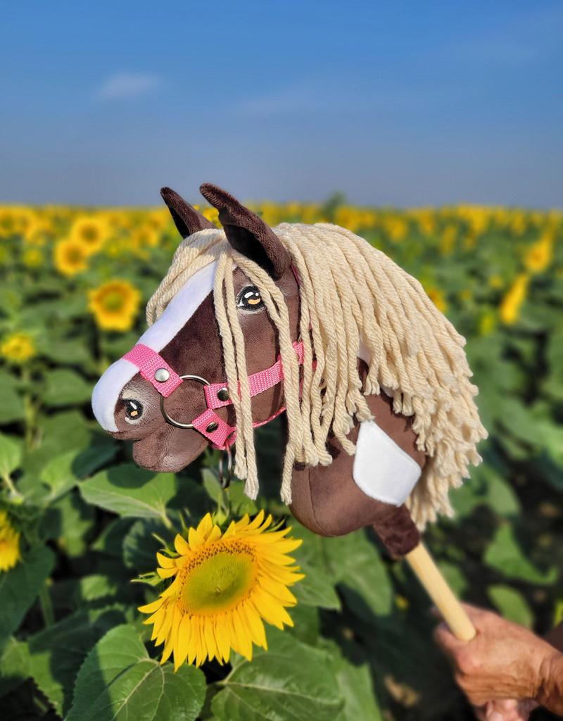 Hobby Horse Medium Premium Stick Horse Dark Brown Western Dark Bay With Light Mane A4