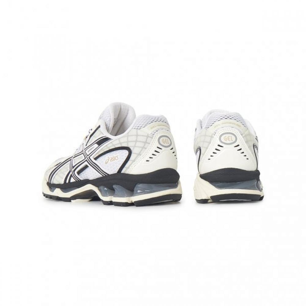 Asics Gel Nimbus 10.1 Sneakers 108