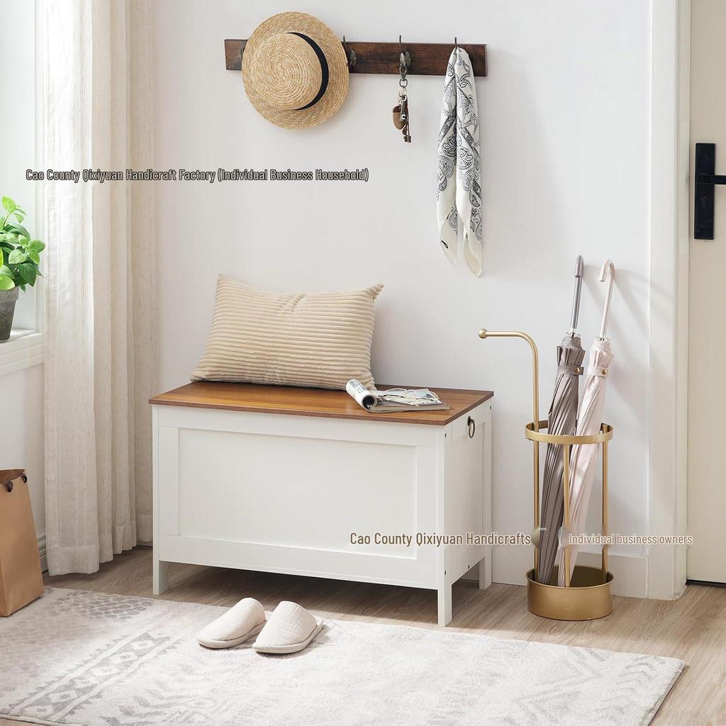 Деревянный сундук для хранения с подъемной крышкой и безопасными петлями