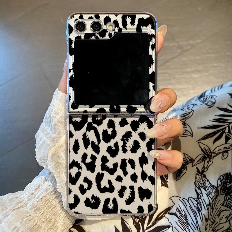 Transparent Leopard Pattern Folding Phone Case For Samsung Galaxy Z Flip 7 6 5 4 3 Hard Cover For Samsung Z Flip7 FE Flip6 Flip5