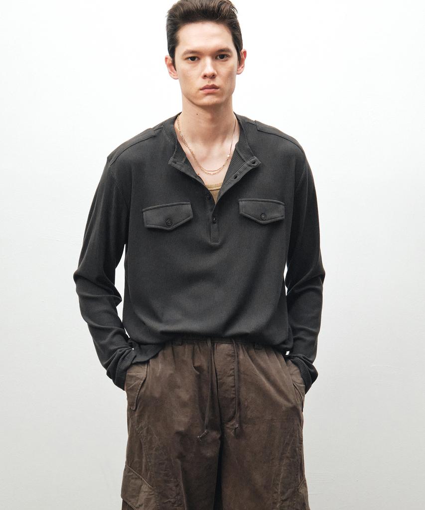 NOIRER Ribbed Henley Neck Long Sleeve T-Shirt (Dark Grey)