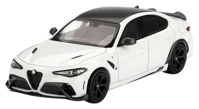 Sunrich BBR Alfa Romeo Giulia GTA Белый Готовый продукт BBRDIE6425 1/64