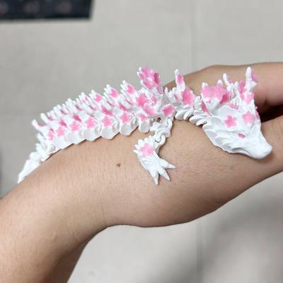 Yousheng 3D-печатный дракон сакуры 10,8 дюймов, шарнирный дракон с подвижными суставами, вращающимся хвостом с цветущей сакурой, гибкая игрушка-антистресс для стола