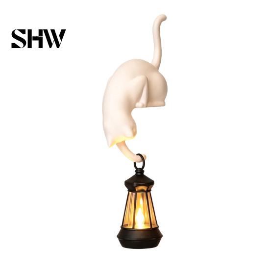 Playful Home Organizing Tools 3D Printed Cat Shelf Sitter with Lantern, Whimsical Figurine Hook for Handmade Style Wall Decor Keys, Decorative