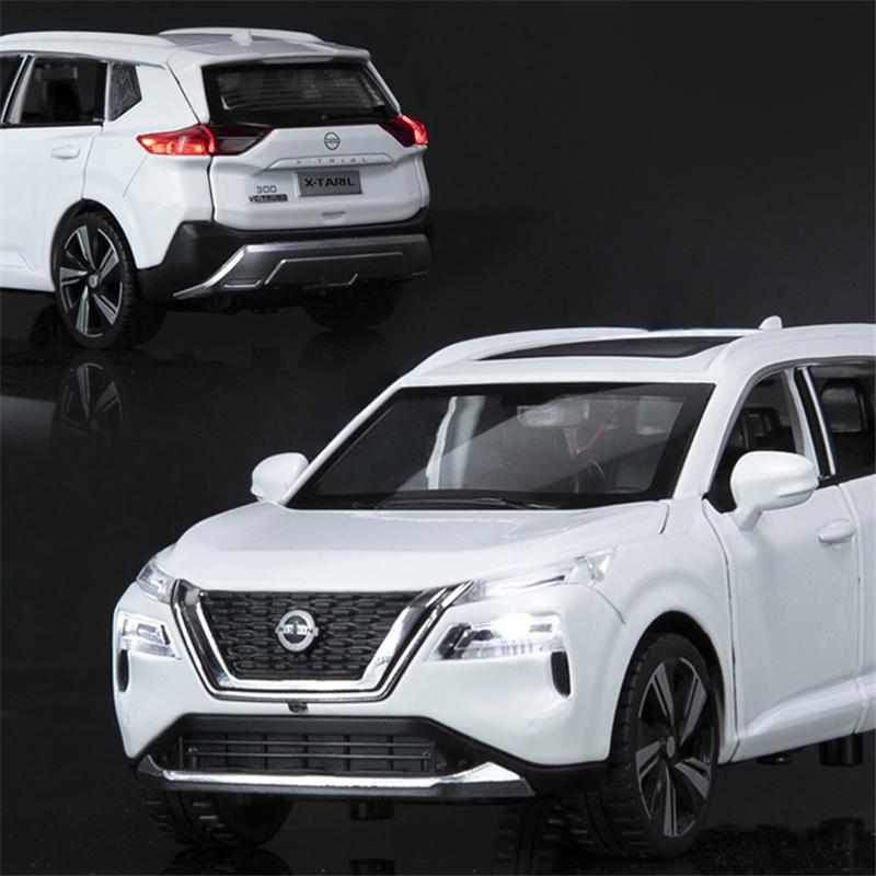 1/32 Nissan X-TRAIL SUV Модель автомобиля из литого металла Внедорожники Модель автомобиля Звук и свет Моделирование Детские игрушки Подарки