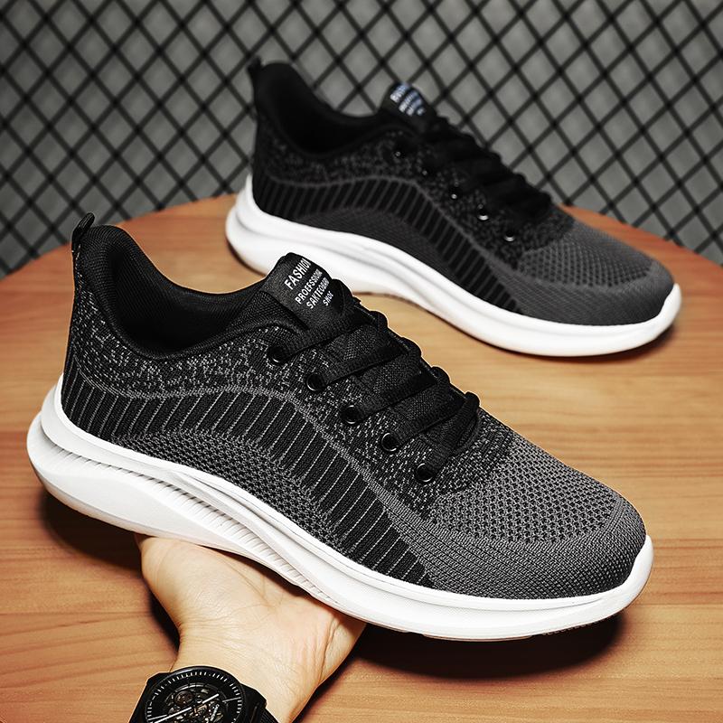 Adult Lightweight Breathable Anti Slip Wear-resistant Fashion Casual Sports Shoes