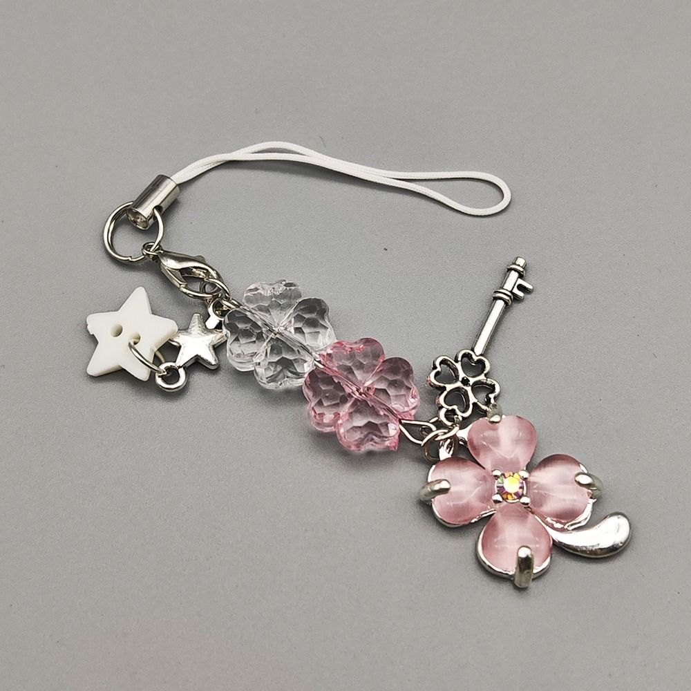 Четырехлистная цепочка для телефона с бусинами, красочный брелок, подвеска в виде листьев клевера, подвесное украшение