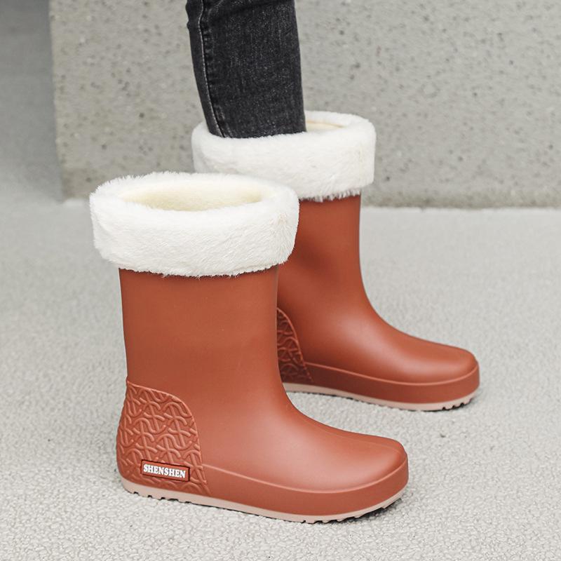 Женские водонепроницаемые нескользящие резиновые сапоги в корейском стиле с бархатной подкладкой для тепла