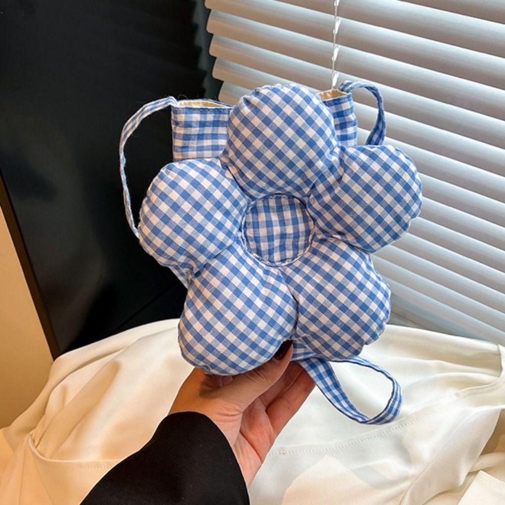 Sweet Large Capacity Shoulder Bag Cute Ins Messenger Bag Casual Plaid Flower Crossbody Bag Student