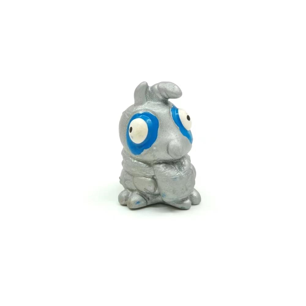 Original Zomlings ULTRA Rare GOLD Silver Superzings Styles PVC Action Figures Limited Collection Spanish Toy Boys Birthday Gift