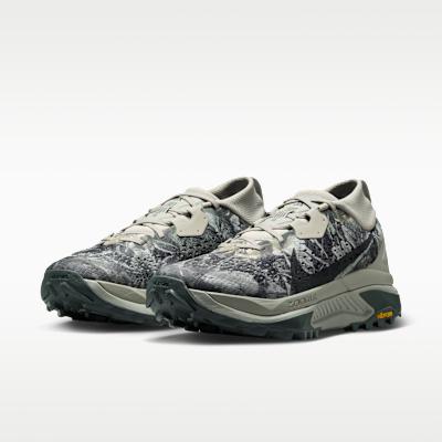 Women's Sneakers Nike Wmns ACG Zegama Trail 'Spruce Fog'