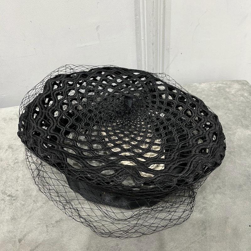 Новые роскошные женские кружевные береты для девочек, джинсовая женская плоская кепка, сетчатая модная уличная кепка, черная повседневная шляпа для женщин