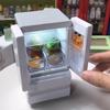 С имитацией света Белый холодильник Игрушка Аксессуары для кукольного домика Двухдверный холодильник 1:12 Миниатюрных Игровых Еды Сне Модель