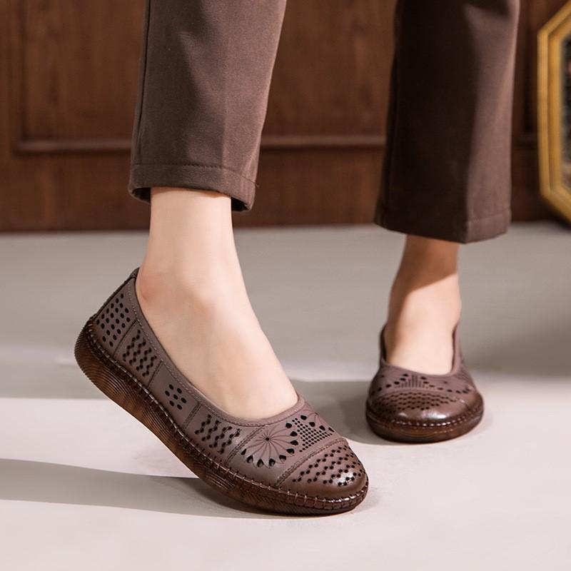 Модные сандалии GKTINOO из натуральной кожи 2025 Лето Новые Дышащие Полые Мягкая Подошва Неглубокие Удобные Женские Балетки