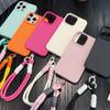 Чехол-подвеска с текстурой кожи для iPhone 12-17 с ремешком для руки, однотонный