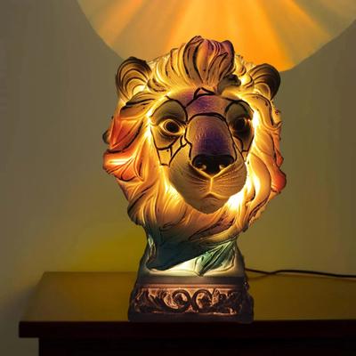 Животное Орнамент Ночник Лампа-кошка Витражное стекло Смола Статуэтка Декоративная настольная лампа Декор для дома Настольный декор