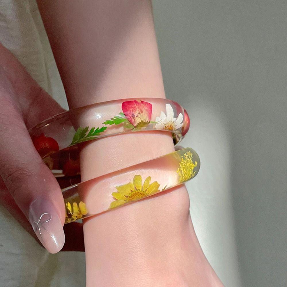 Resin Acrylic Bangle Wide Big Cuff Bangle Temperament Natural Dried Flower Bracelet Decoration