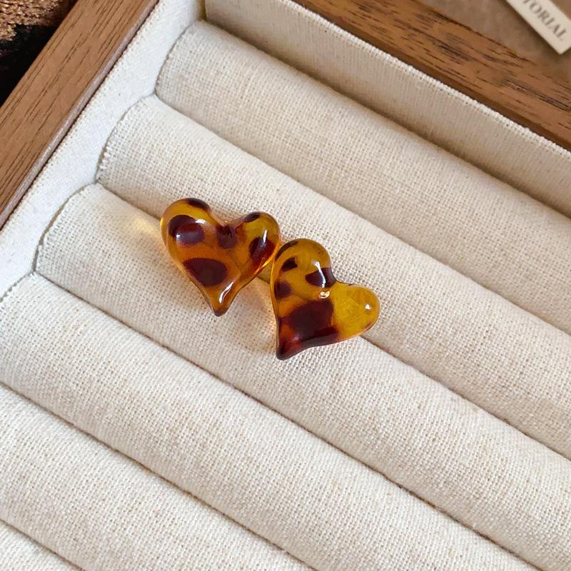 Ретро Гонконгский стиль Серьги-кольца с леопардовым принтом из серебряной иглы Легкая роскошь Высококлассные серьги с темпераментом Нишевые серьги Женские