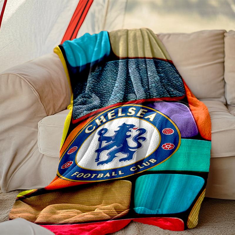Soft Chelsea FC Blanket Perfect for Snuggling Up on the Sofa, Ideal for Cozying Up in the Bedroom