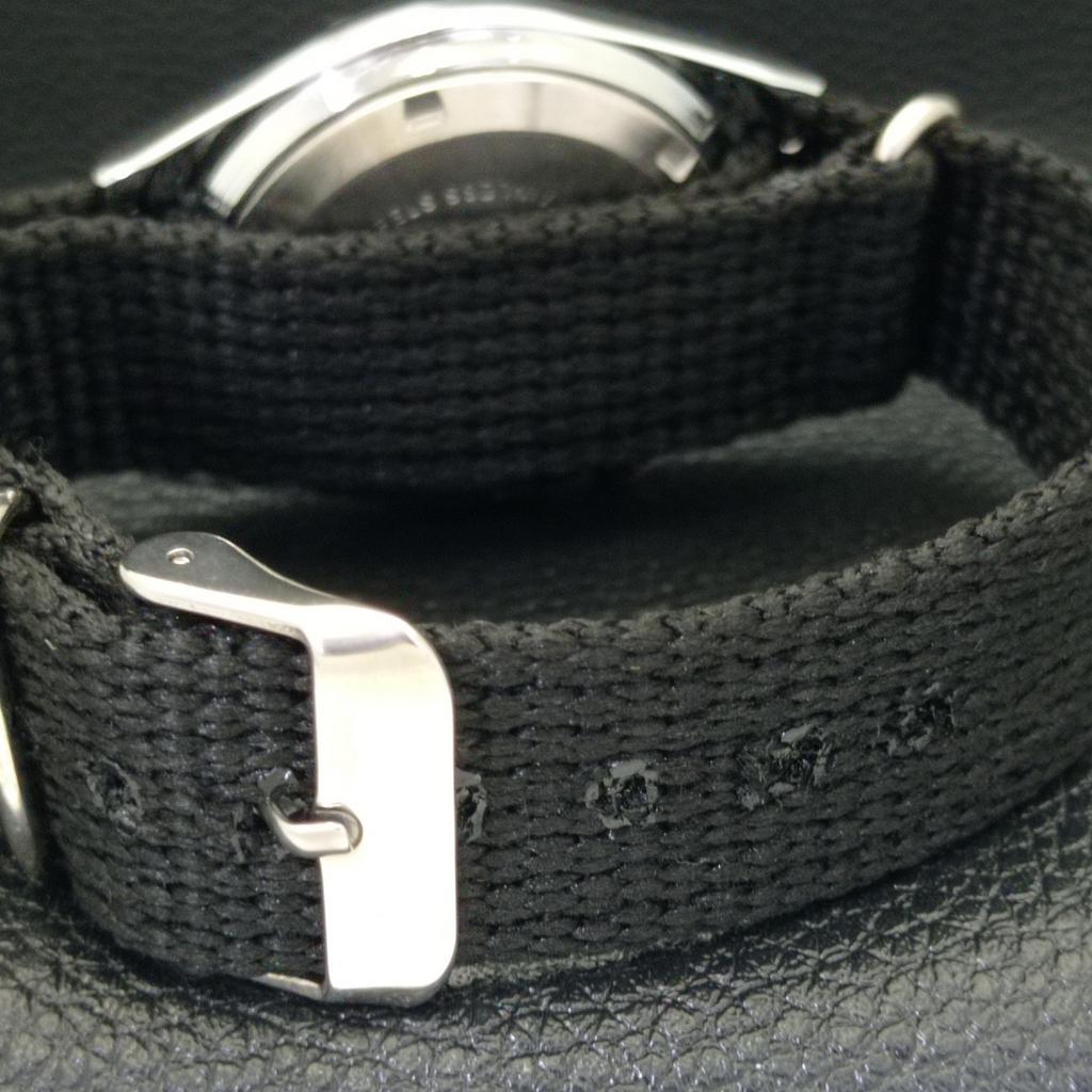 REFURBISHED SEIKO 5 AUTOMATIC MENS WATCH JAPAN MADE BLACK DIAL CUSTOM A440129-2 QV90-a440129