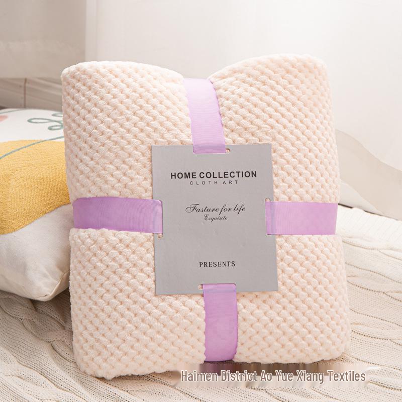 Class A Thick Merbau Winter Flannel Blanket - Nap, Sofa, or Air Conditioning Blanket - Perfect Gift.