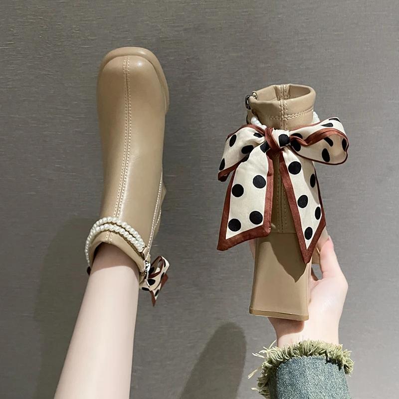 Ботинки Chelsea Bow с бусинами, женские сексуальные туфли на высоком каблуке, новый тренд 2024 года, зимние ботильоны с квадратным носком, туфли-лодочки для мотоциклистов