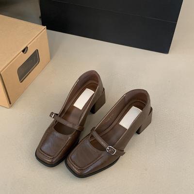 Корейская версия женских туфель-лодочек из мягкой кожи с квадратным носком, с пряжкой на ремешке, туфли Мэри Джейн, темпераментные, модные, маленькие кожаные туфли, Спр