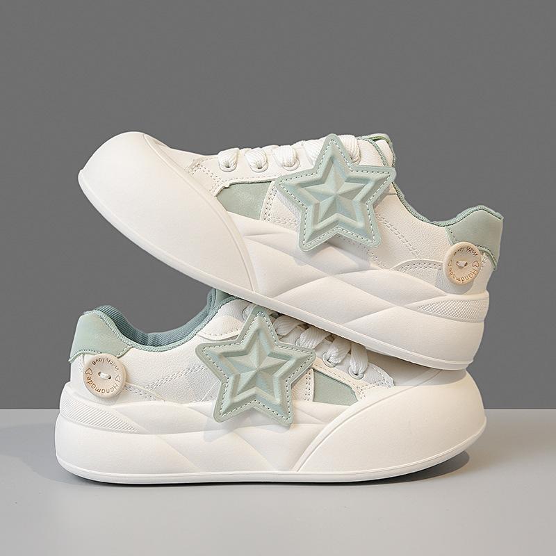 Маленькие кроссовки на платформе для увеличения роста женские 2025 новые весенне-осенние белые туфли на платформе универсальные студенческие повседневные туфли-хлебцы