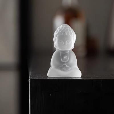 Стеклянная фигурка ручной работы Чайный питомец Дзенский монах Скульптура Осознанность Декор для любителей чая Уникальная идея для подарка