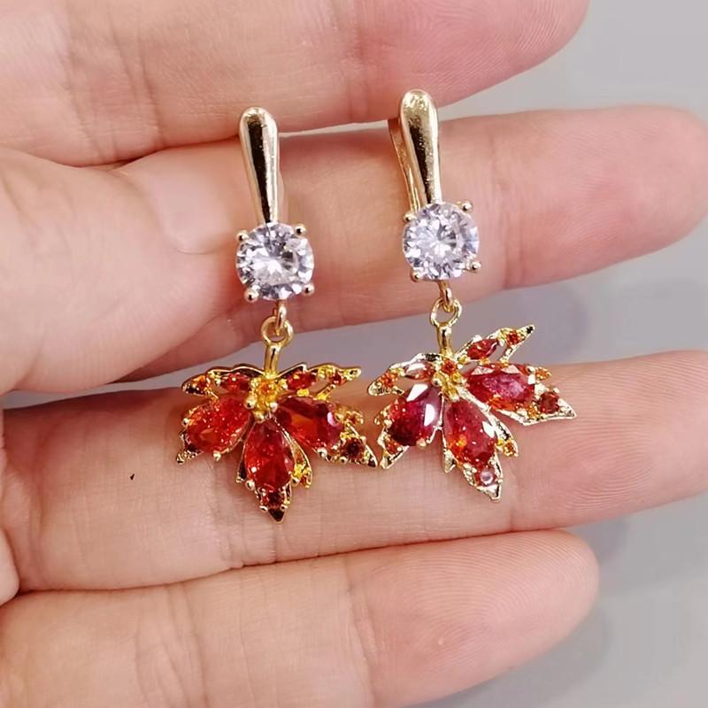 Роскошные серьги-капли с красным цирконом и кленовым листом для женщин, модные серьги золотого цвета, INS ювелирные изделия, аксессуары для вечеринок