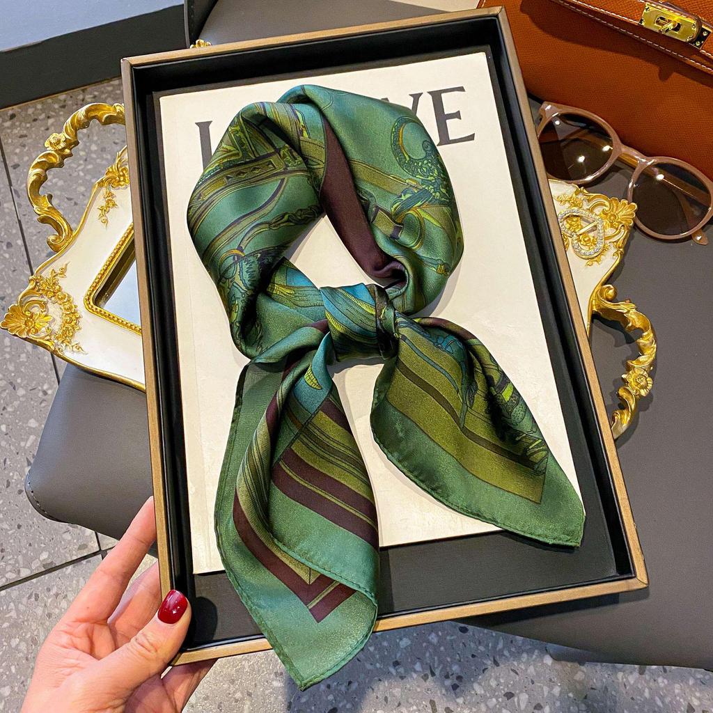 Универсальный женский шелковый шарф 70 см – Простой полосатый шейный платок для весны/осени