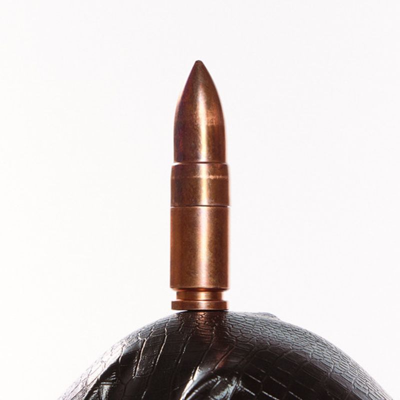 Матовая помада Bullet (6 цветов) 3.8g