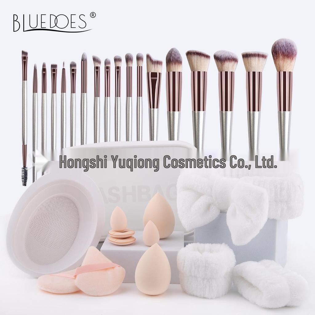 33-Piece Soft Makeup Brush & Beauty Sponge Set - Includes Eyeshadow & Foundation Brushes
