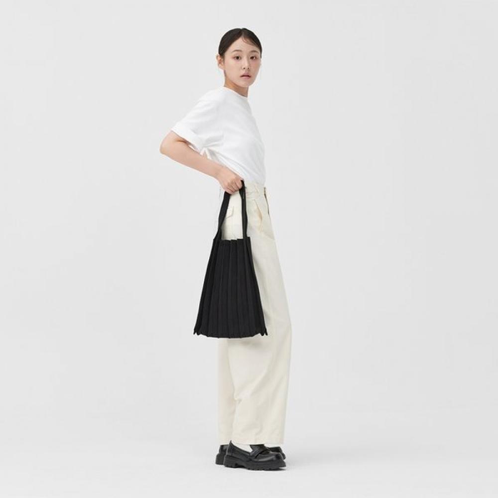 Pleatsmama Black Shoulder Bag New