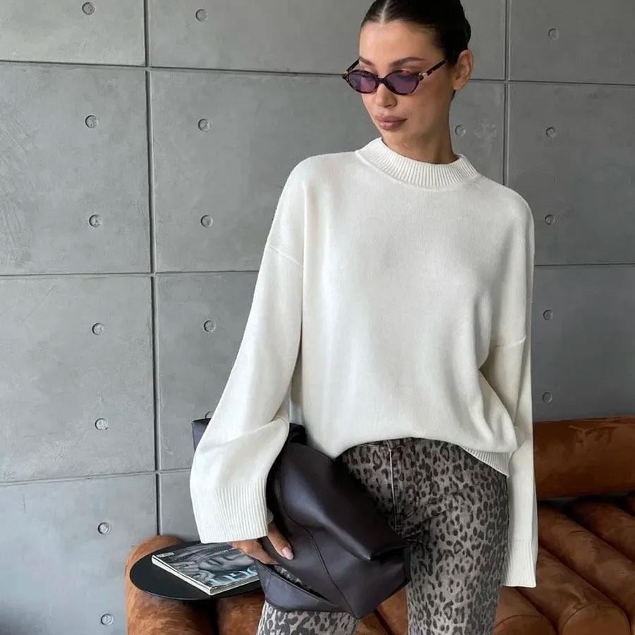 Hot Sale Solid Color Crew Neck Sweater Women's Soft Knitted Casual Loose Top
