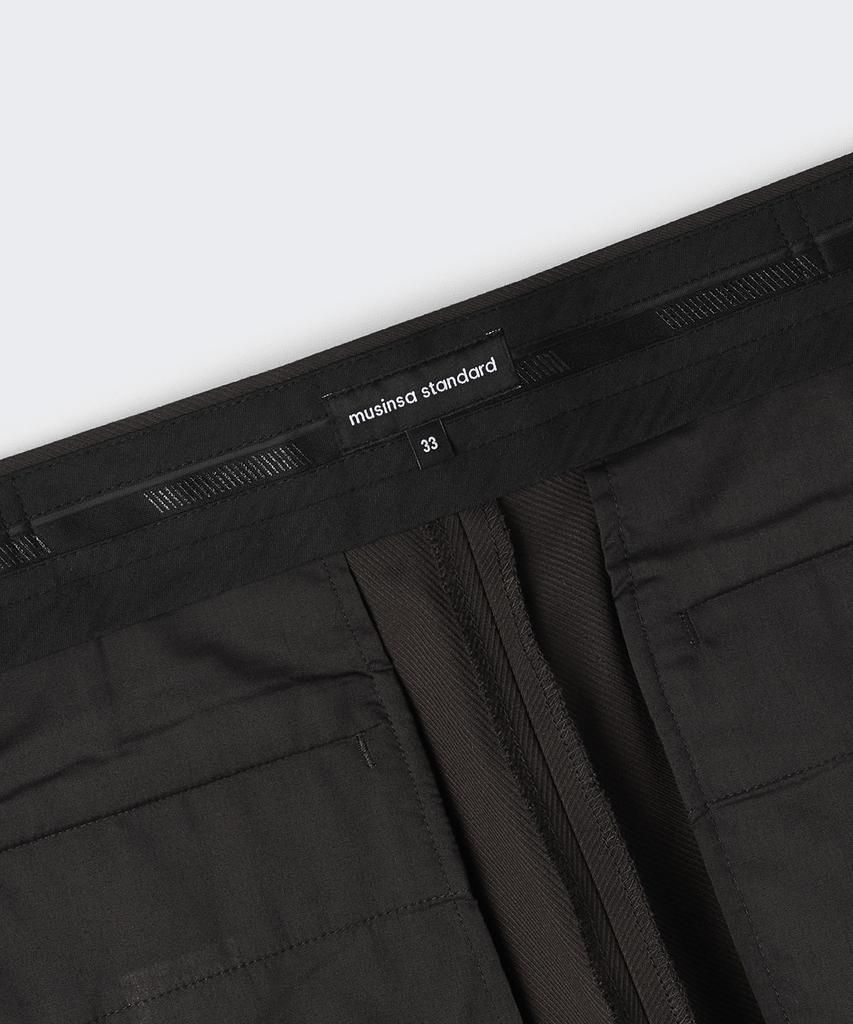 MUSINSA STANDARD Whipcord Curved Hidden Banding Slacks [Dark Brown]