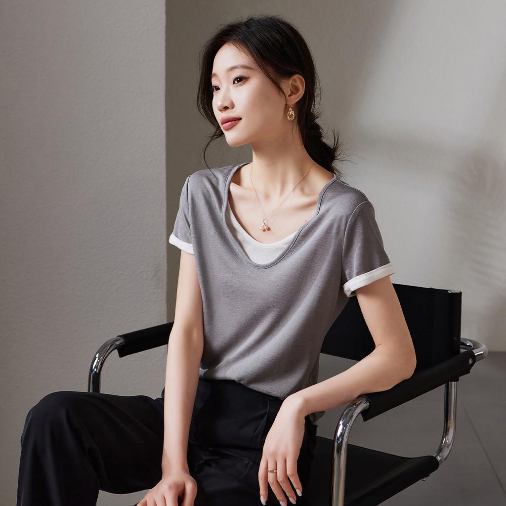 Color blocking fake two round neck short sleeved t-shirt for women in summer 2026, versatile and slimming casual top