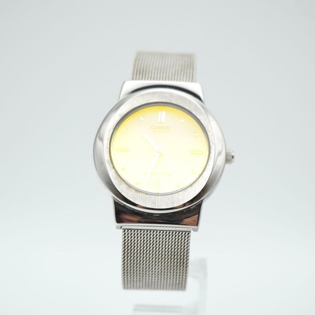 Б/У [Новая Батарея] CASIO MTP-1112 Синий x Желтый Светоотражающее Стекло Женские Рабочие Часы Кварцевые