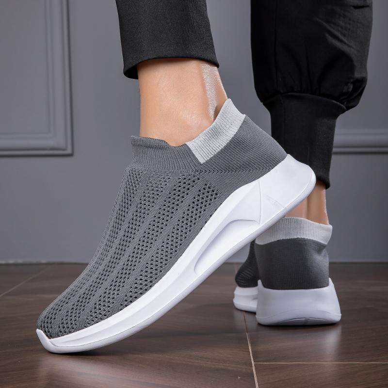 Athletics Sneakers Male Walking Shoes Sneakers Men Breathable Man Casual Shoes New Style Running Sneakers Slip On Loafers Men