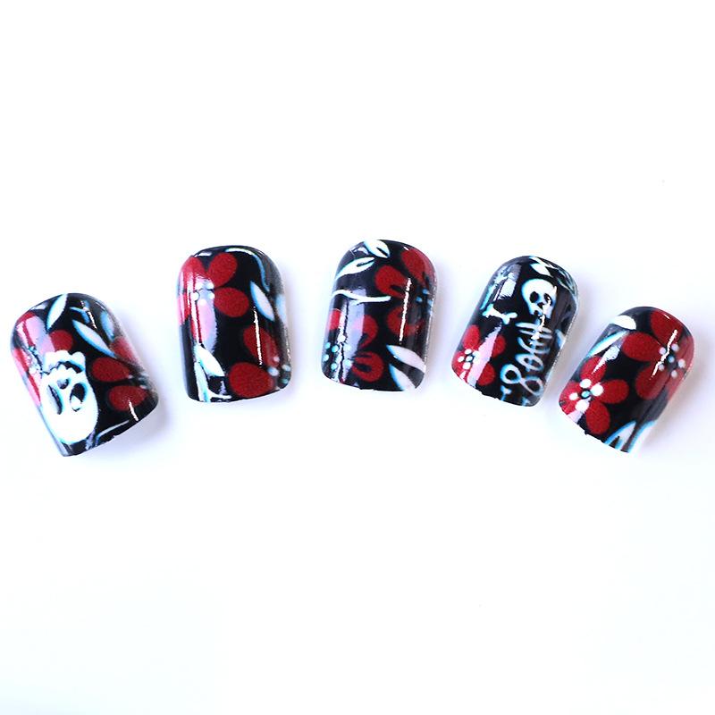 European And American Manicures Halloween Dark Skull Red Flowers Short Square Wearing Armor