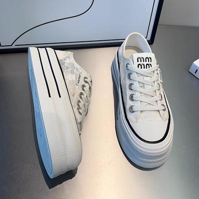 Женская обувь Xiaoxiangfeng, сетчатая, на толстой подошве, дышащая, лето 2024, новые, с круглым носком, кружевные, повседневные, универсальные, маленькие белые туфли, обувь для досок, прилив