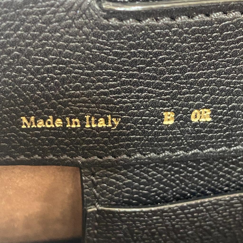 Used ValextraShoulder Bag black/Ivory leather Women