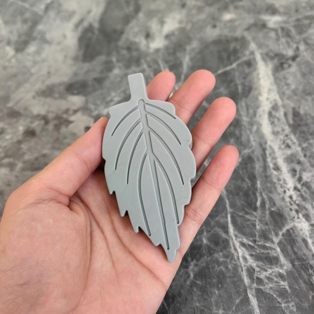 2 Pcs 3.62x1.77x0.79in Door Wedge Stopper TPR Leaf Shape Stopper Under Draft Stopper For Carpets